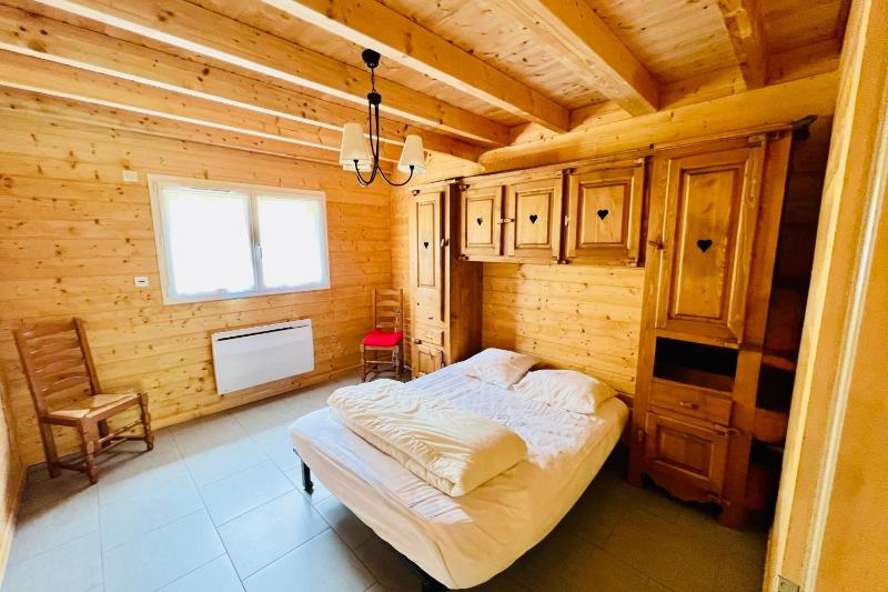 Chalet with garden and terrace in Gérardmer - image 27