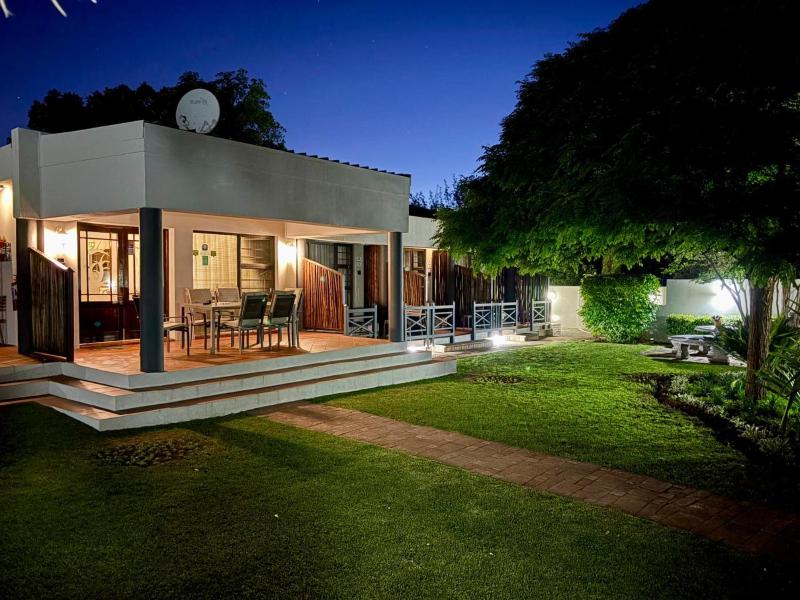 The Suburban Guest House - image 10