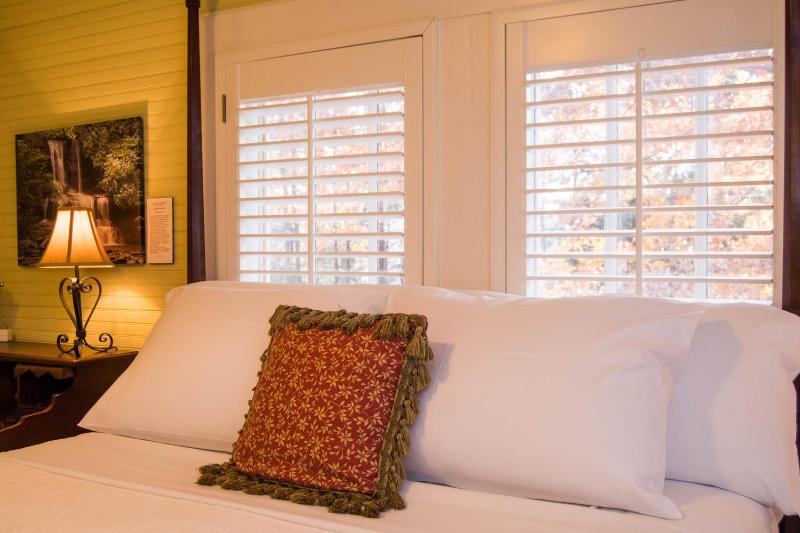 Suite image 3