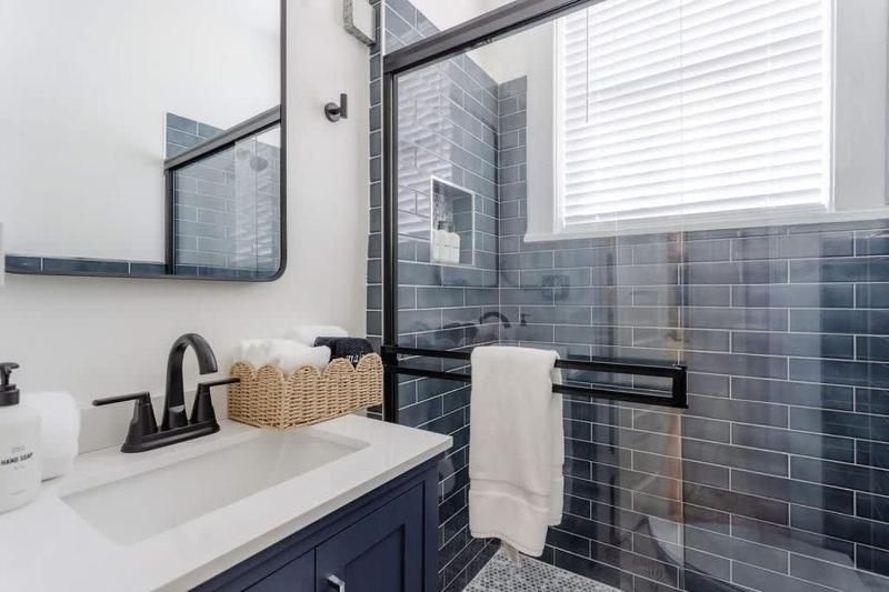 Chic Studio Apartment on Oglethorpe Square - image 30