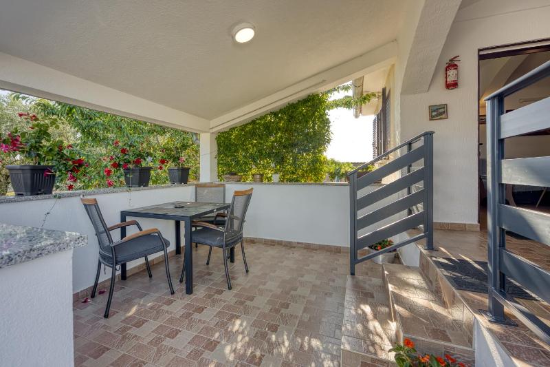 Holiday Home Aleksandar - image 2