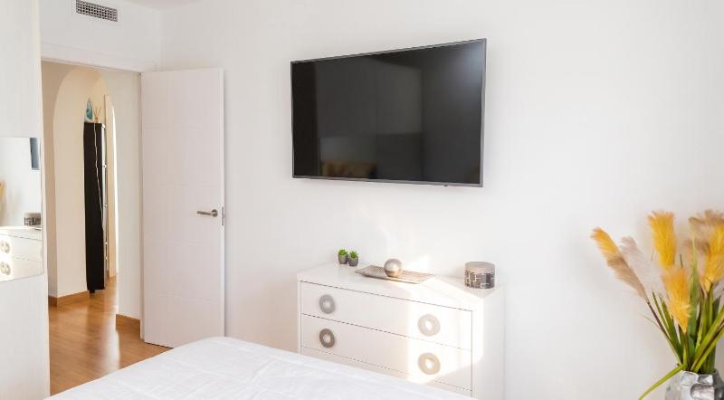 Sunny Villa with Private Pool in Calpe + Enclosed Garden - image 26