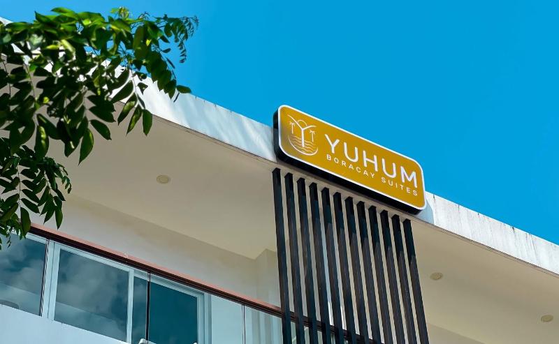 Yuhum Boracay Suites - image 8