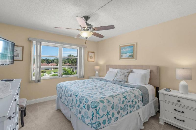 Vista Hermosa Island Walk - image 9