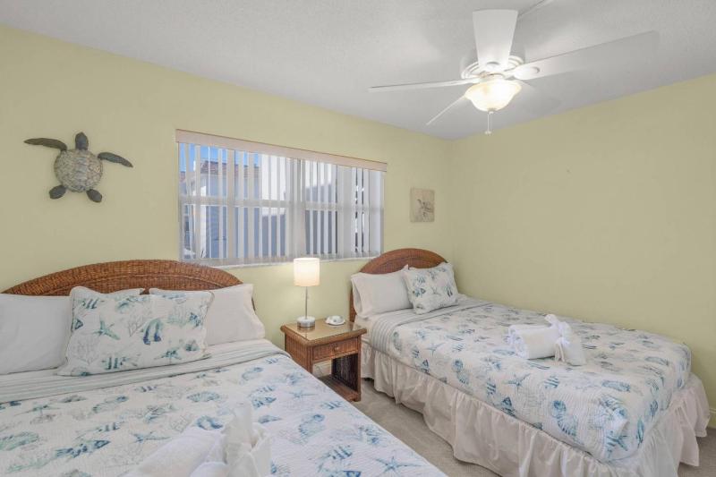 Vista Hermosa Island Walk - image 32