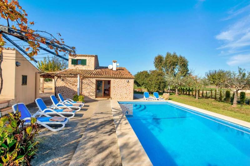 Aumadravet del Bosch by Villa Select - image 7