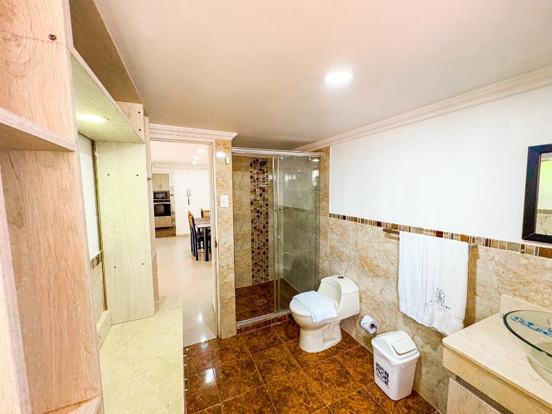 Apartamento en el Laguito - image 7