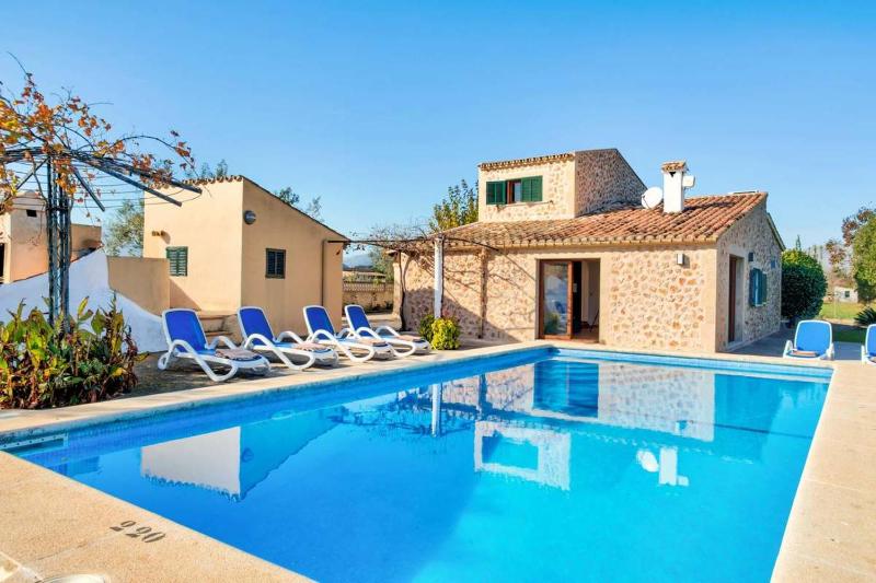 Aumadravet del Bosch by Villa Select - image 15