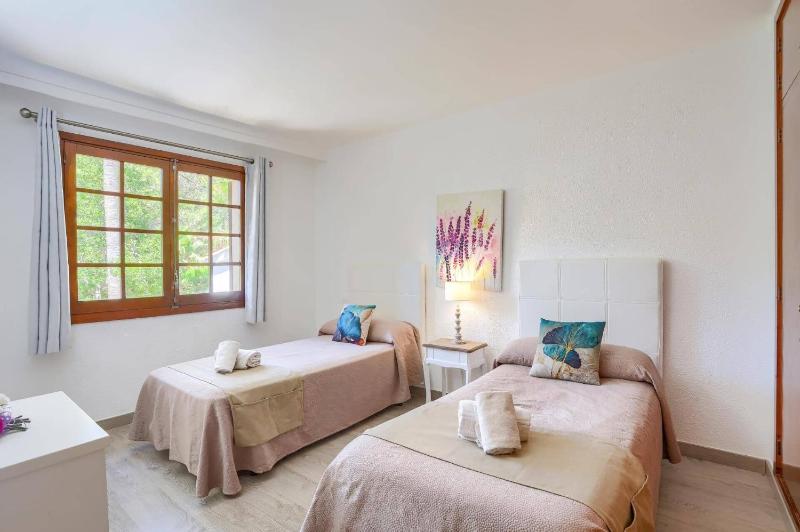 Villa Pinos by Villa Plus - image 29