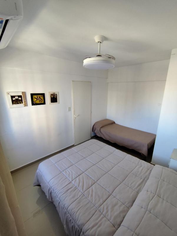 Depto céntrico de 3 habitaciones y cochera - image 21