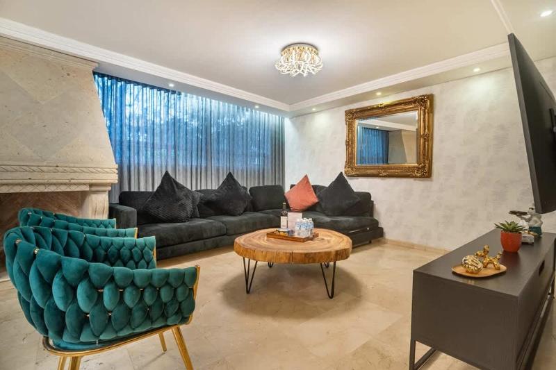 Prime Polanco Stay With Patio Near Shops & Cafes - image 32