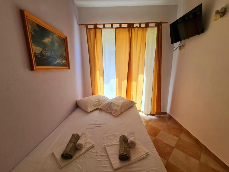 Apartments by the sea Zivogosce - Porat - Makarska - 27658 - image 12