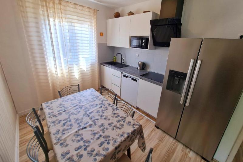 Apartments by the sea Zivogosce - Porat - Makarska - 27658 - image 35