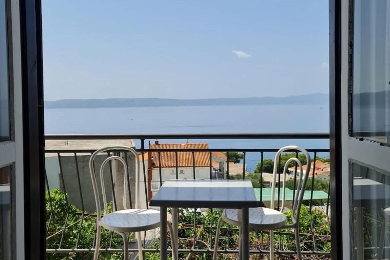 Apartments by the sea Zivogosce - Porat - Makarska - 27658 - image 2