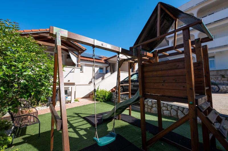 Apartments by the sea Lopar Rab - 27832 - image 30