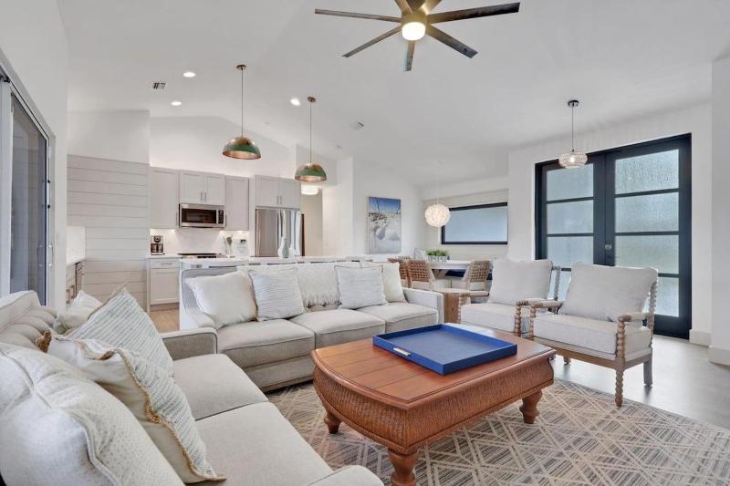 Gone Coastal 1033 - image 31