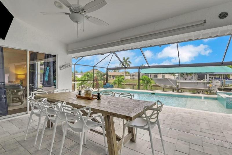 Gone Coastal 1033 - image 25