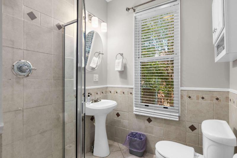 Charming STL Home Near Attractions ABODEbucks - image 12