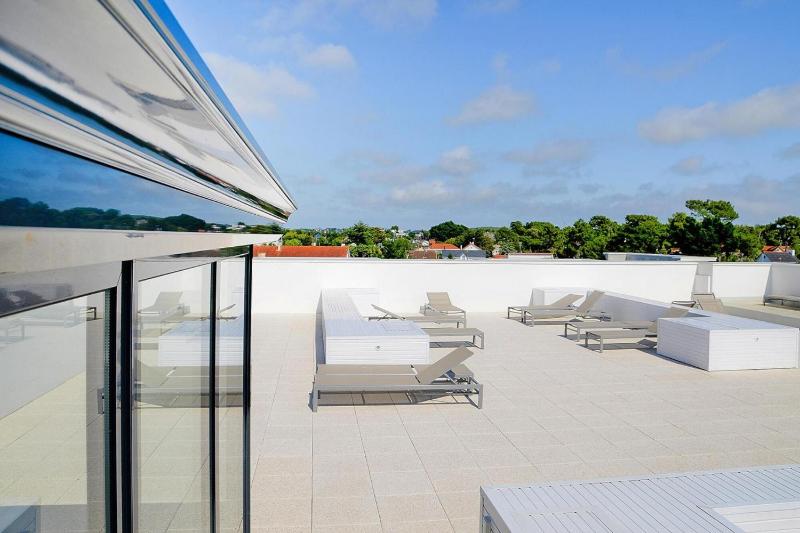 Coastal Stay with Pool in La Baule - image 8