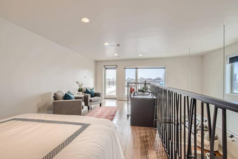 Luxury Loft I Skyline Views in RiNO - image 30