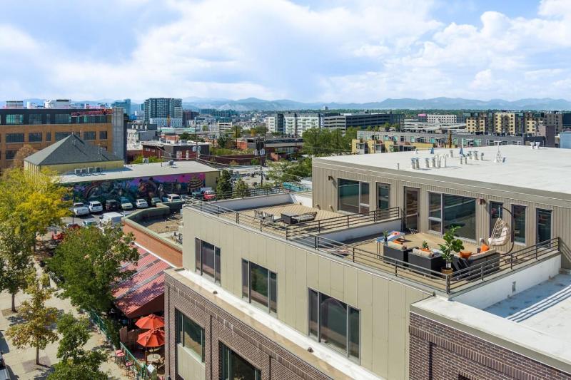 RiNo Loft w parking & mtn Views - image 9