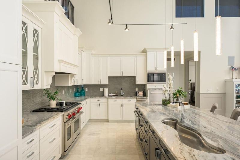 Ultra Luxury Loft I Fireplace I Rooftop I RiNo - image 23