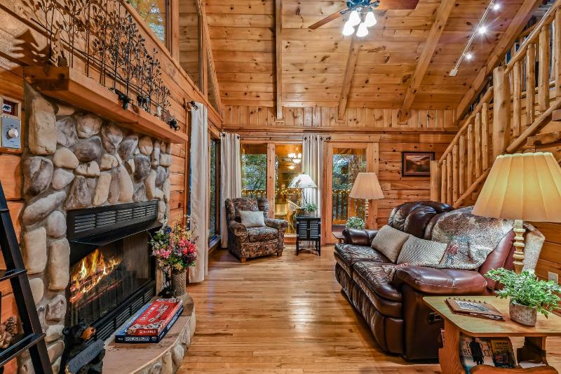 Mountain Joy cabin - image 26