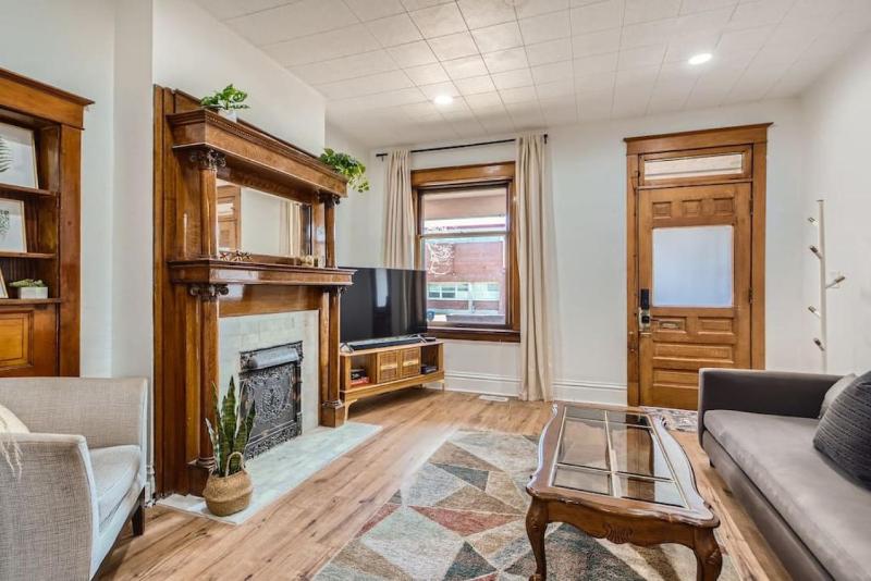 Remodeled 3bd I Baker I Broadway I Sante Fe I CBD - image 24