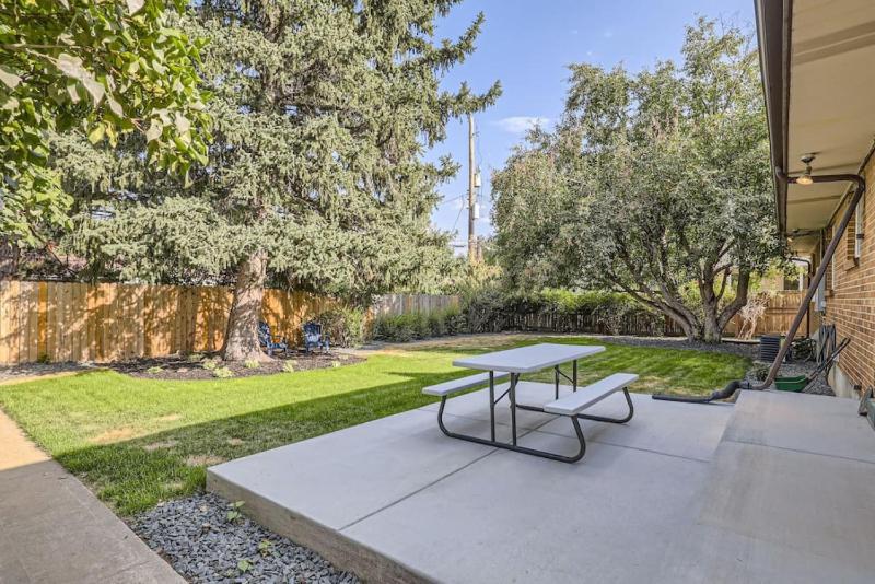 Pet Friendly I 3bd I Red Rocks I Belmar I Denver - image 38