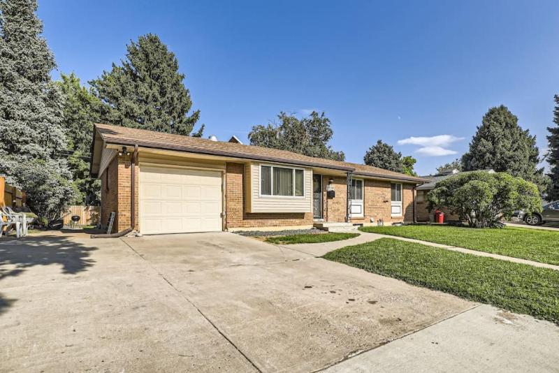 Pet Friendly I 3bd I Red Rocks I Belmar I Denver - image 7
