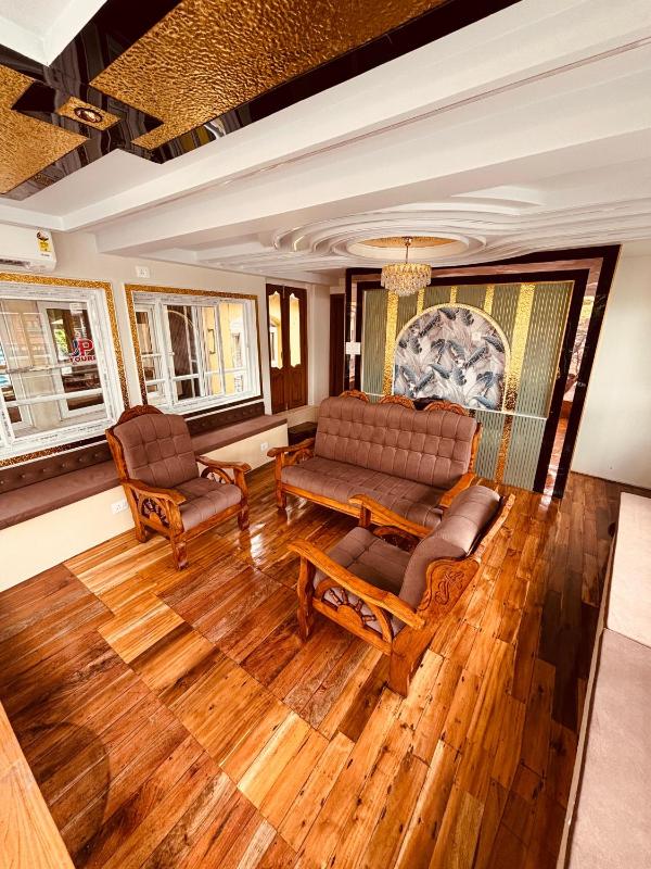 Navora Houseboats - image 18