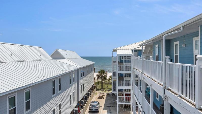 Sunchase 310 - image 36