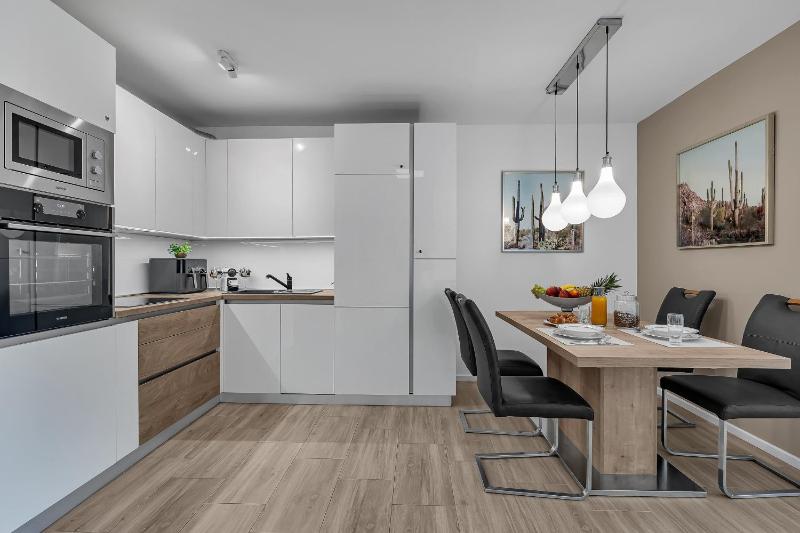 Luxury Apartment Iris - image 5