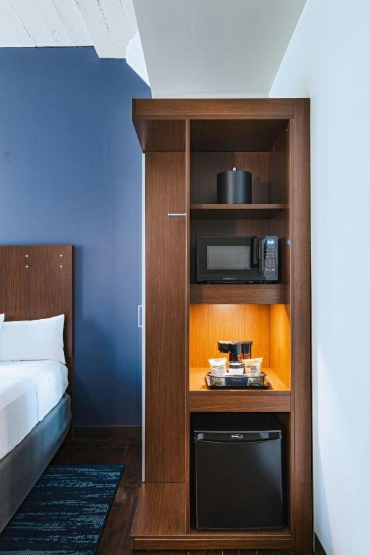 Fairfield Inn & Suites by Marriott Dallas Downtown - image 29