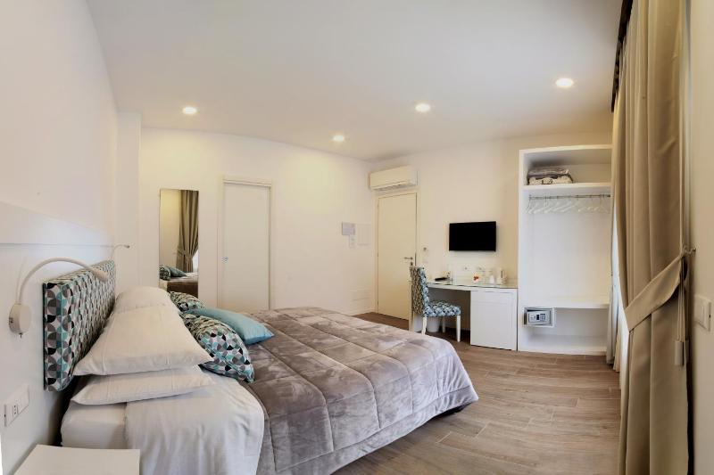 Dea Guest House - image 40