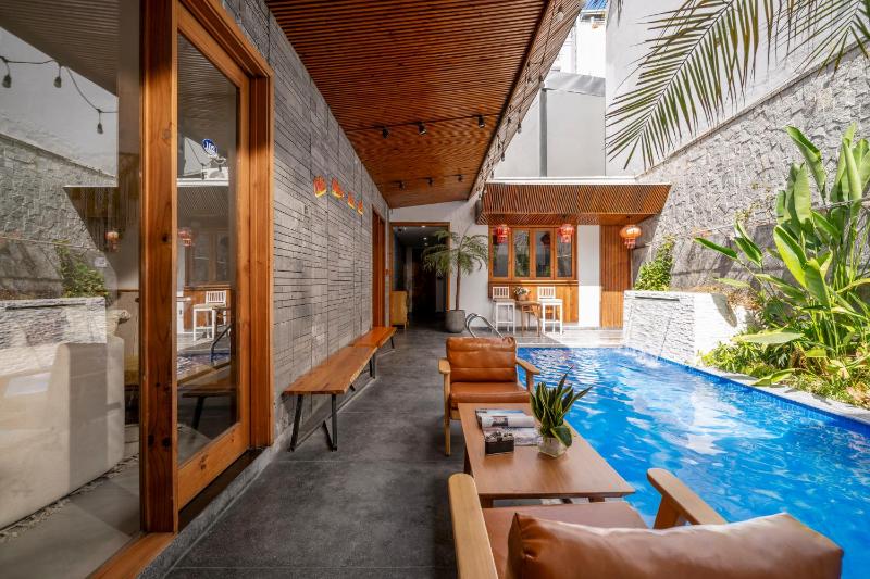 Ngoc Anh Villa  5BR Pool My Khe Beach - image 5