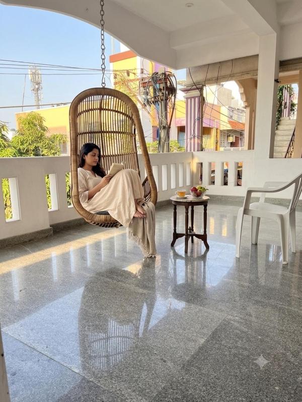 SarithaGarden Cozy 2BHK with AC Wi-Fi - image 14