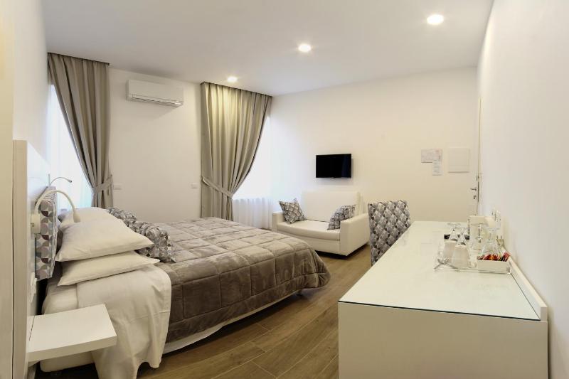 Dea Guest House - image 8