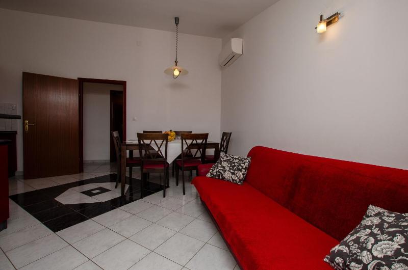 Apartments Dananic - image 16