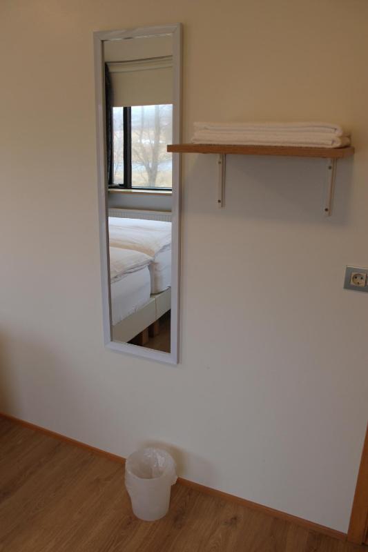 Twin Room with Shared Bathroom image 3