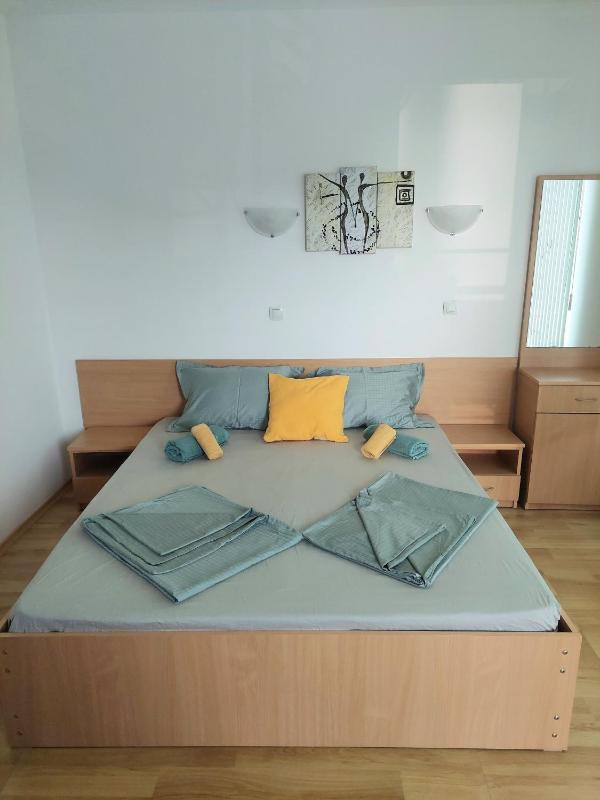 Meni Apartments and Guest Rooms - image 14