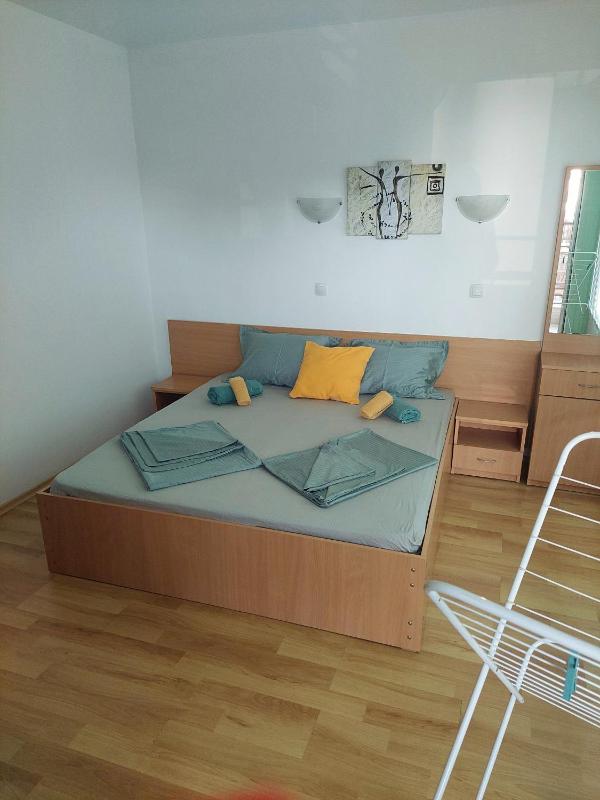 Meni Apartments and Guest Rooms - image 13