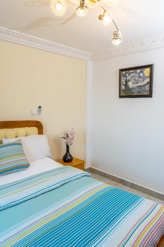 Chambre- Résidence la Flamboyante - image 7