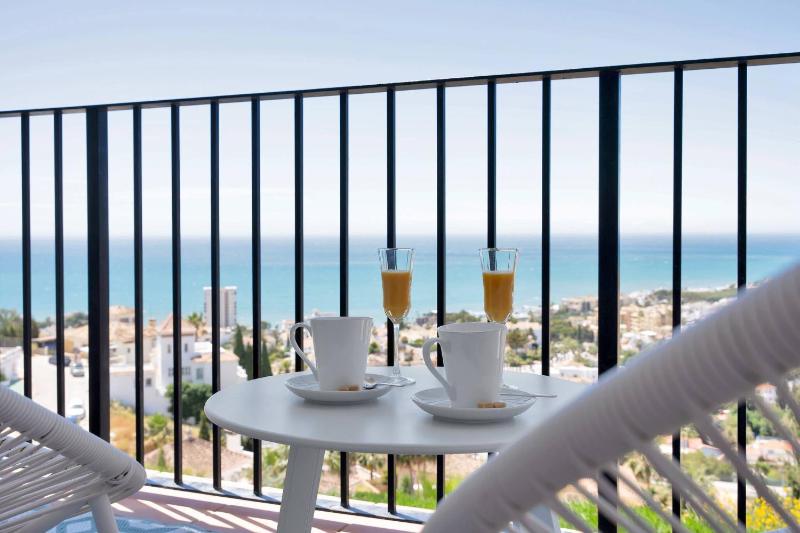 Elegante duplex con increibles vistas al mar Mijas - Cascada de Riviera C2 - image 8