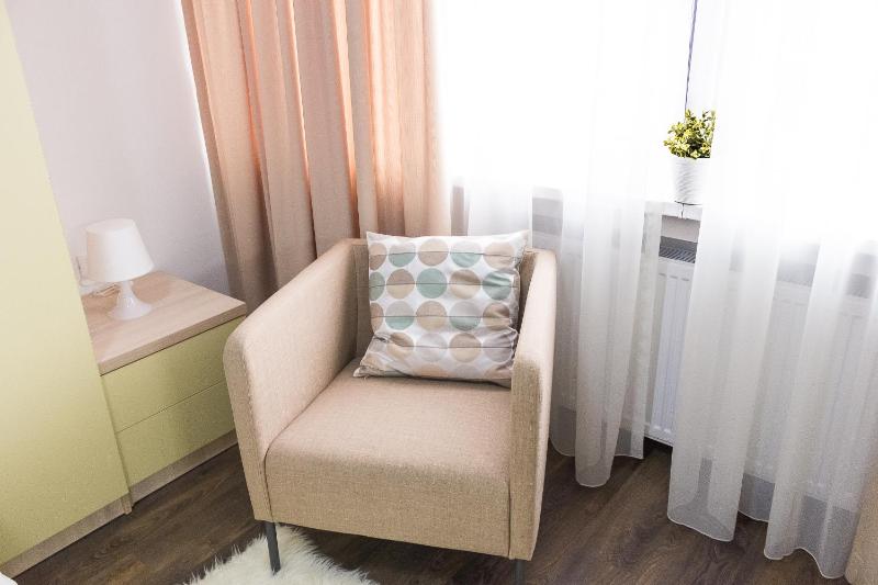 Studio Apartment image 3