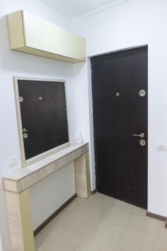 Studio Apartment image 2