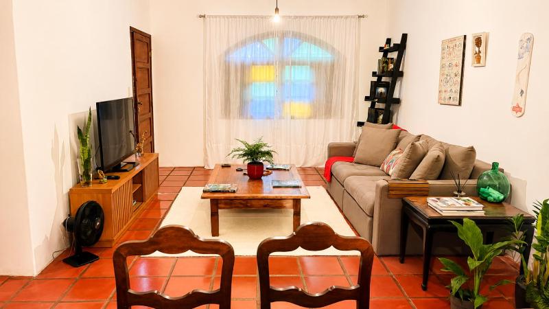 Casa da Vila charmosa e espaçosa fica a 150 metros da praia das castanheiras - image 46