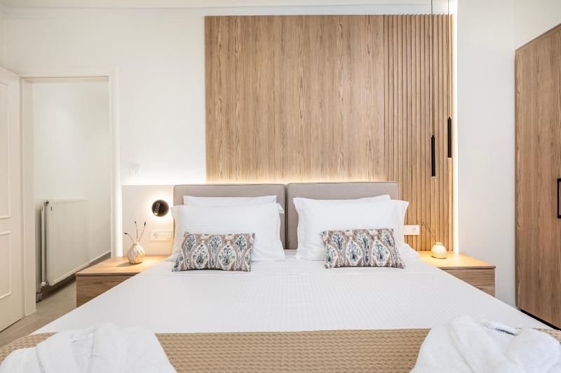 Aelia City Suites - image 12