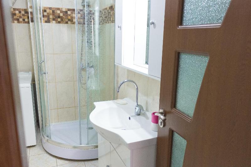 Apartment image 4