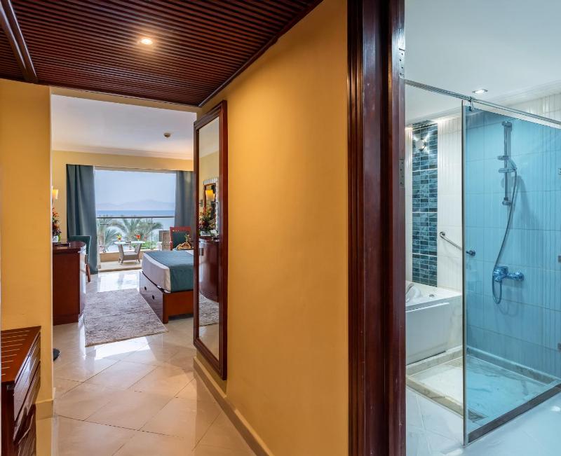 Xperience Sea Breeze Resort - image 3